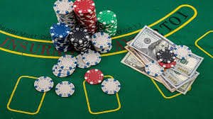 Casino-style entertainment categories displayed within 777 apk guide layout